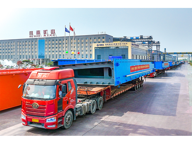 發車！1000t“鋼鐵巨獸”，助力長江中上游最大規模碼頭建設
